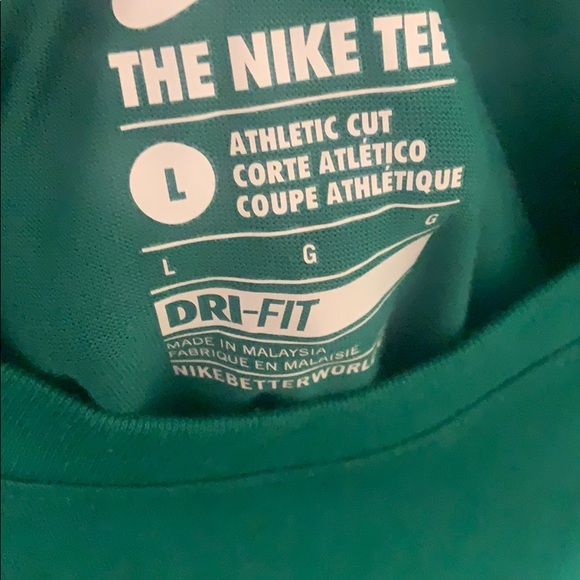 Nike dry fit shirt! - Picture 2 of 2